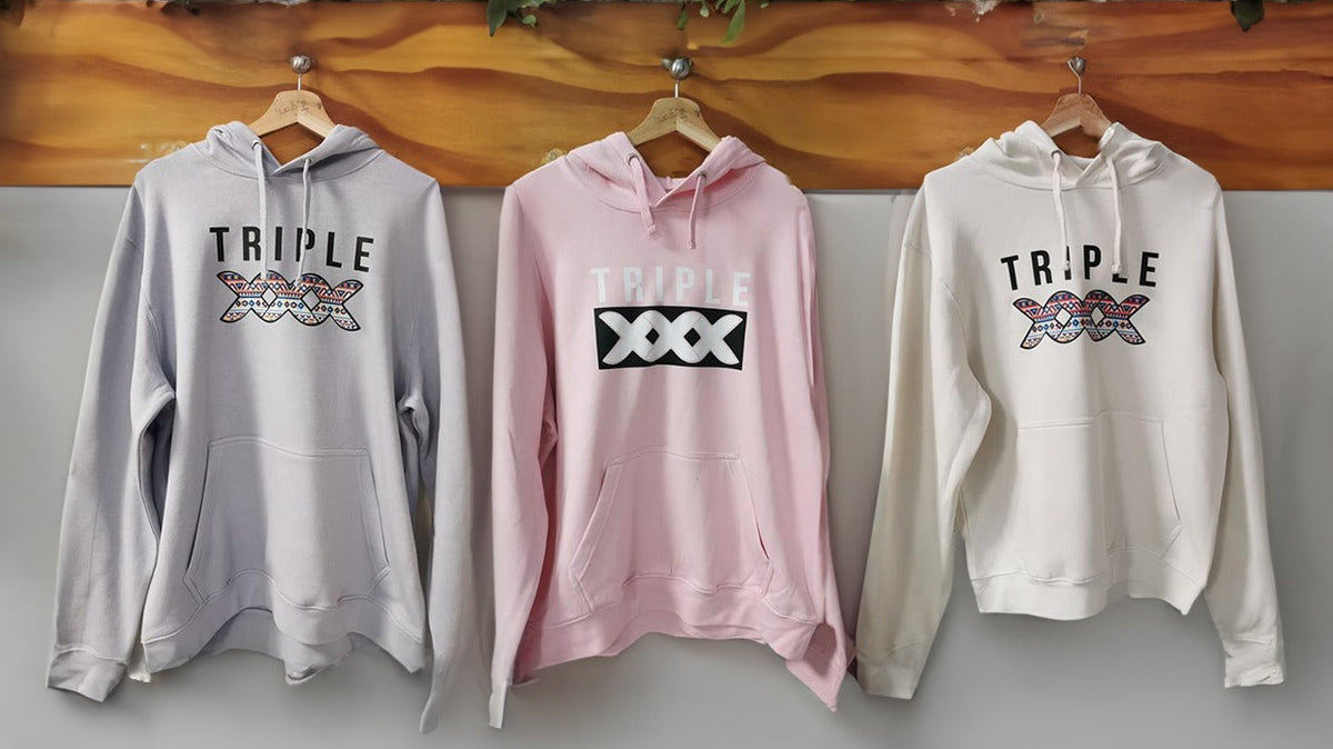 Sudaderas Personalizadas para Gimnasio Triple XXX – Imagen de Marca y Fuerza en Cada Detalle