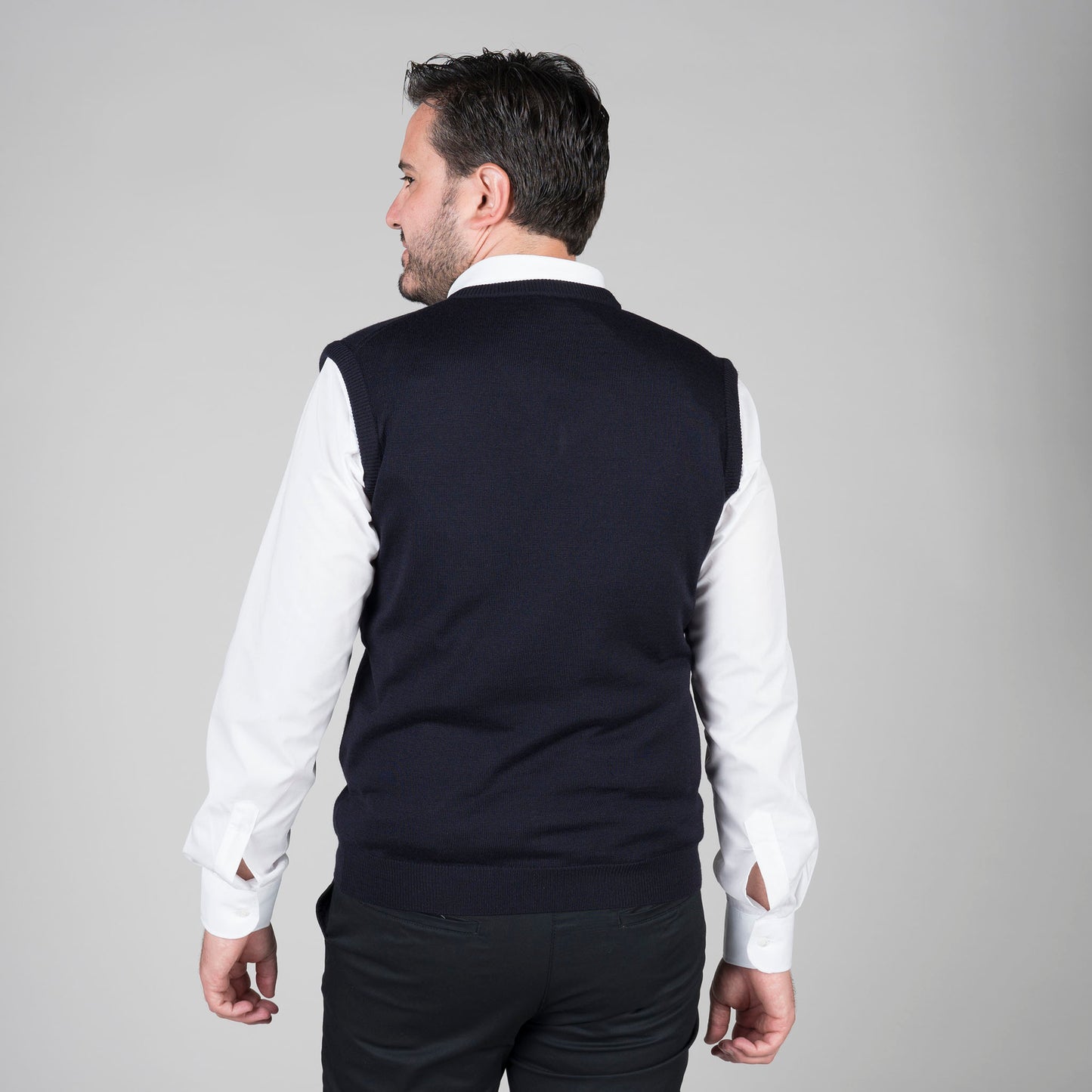 CHALECO PICO HOMBRE