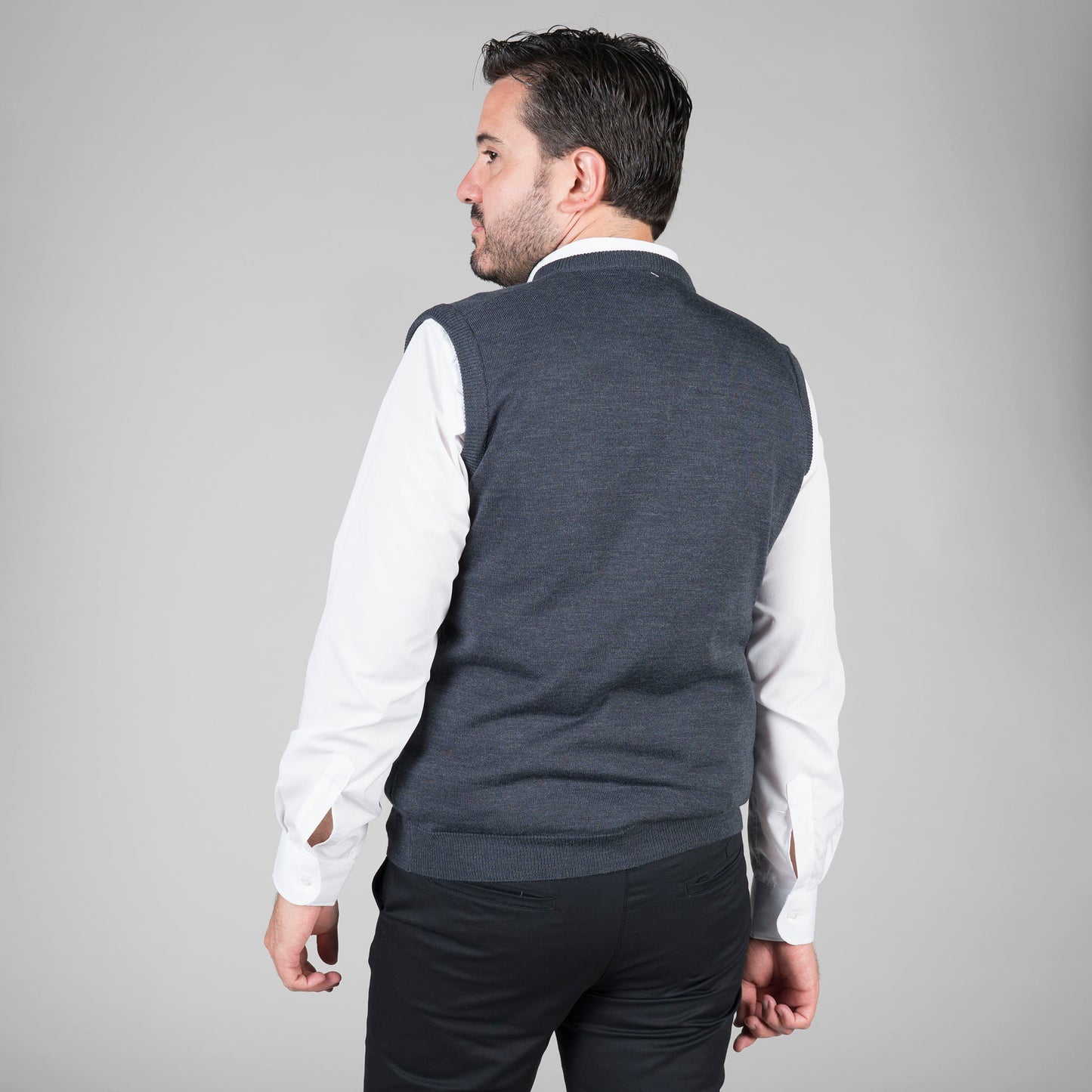 CHALECO PICO HOMBRE