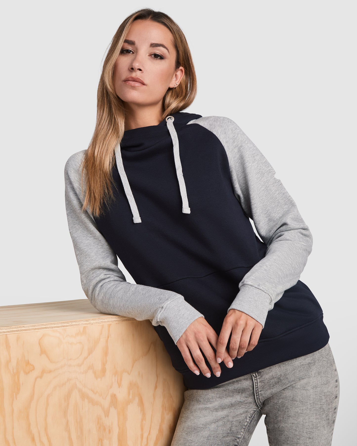 1058 Sudadera bicolor unisex (adulto y niño).