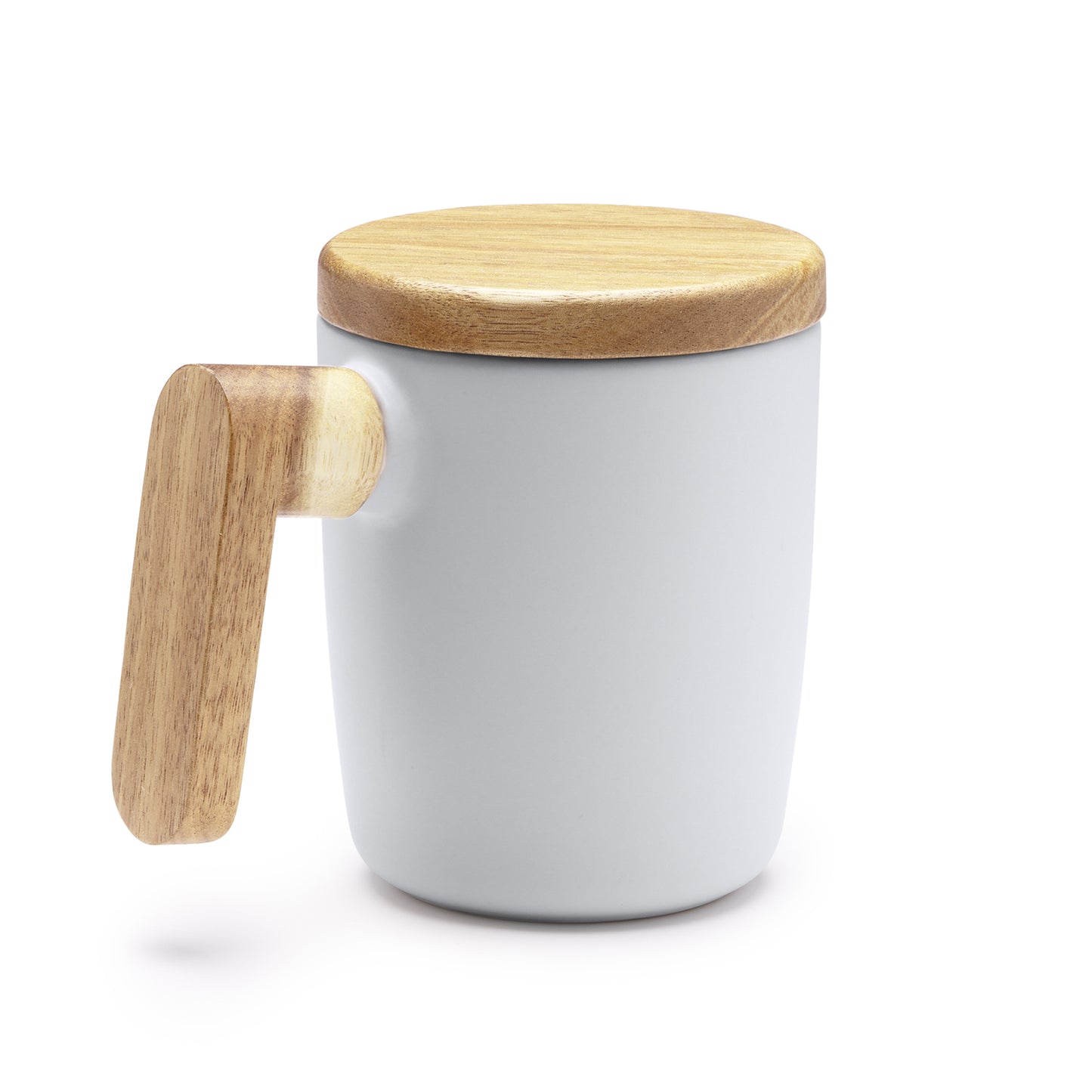 Taza de cerámica en acabado mate con tapa y asa de bambú. Con una capacidad de 350 ml.