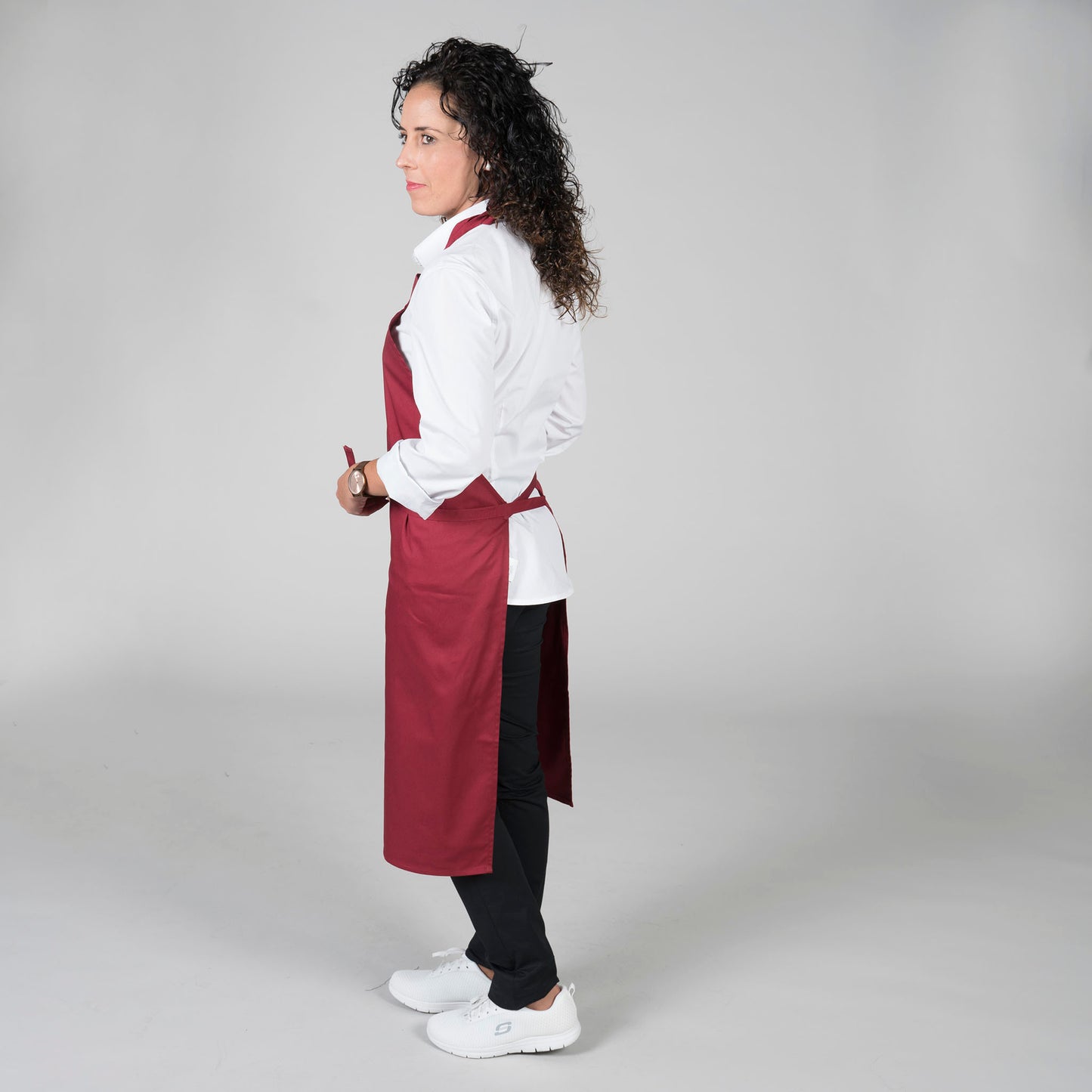 DELANTAL CON PETO SARGA 90X75 CM