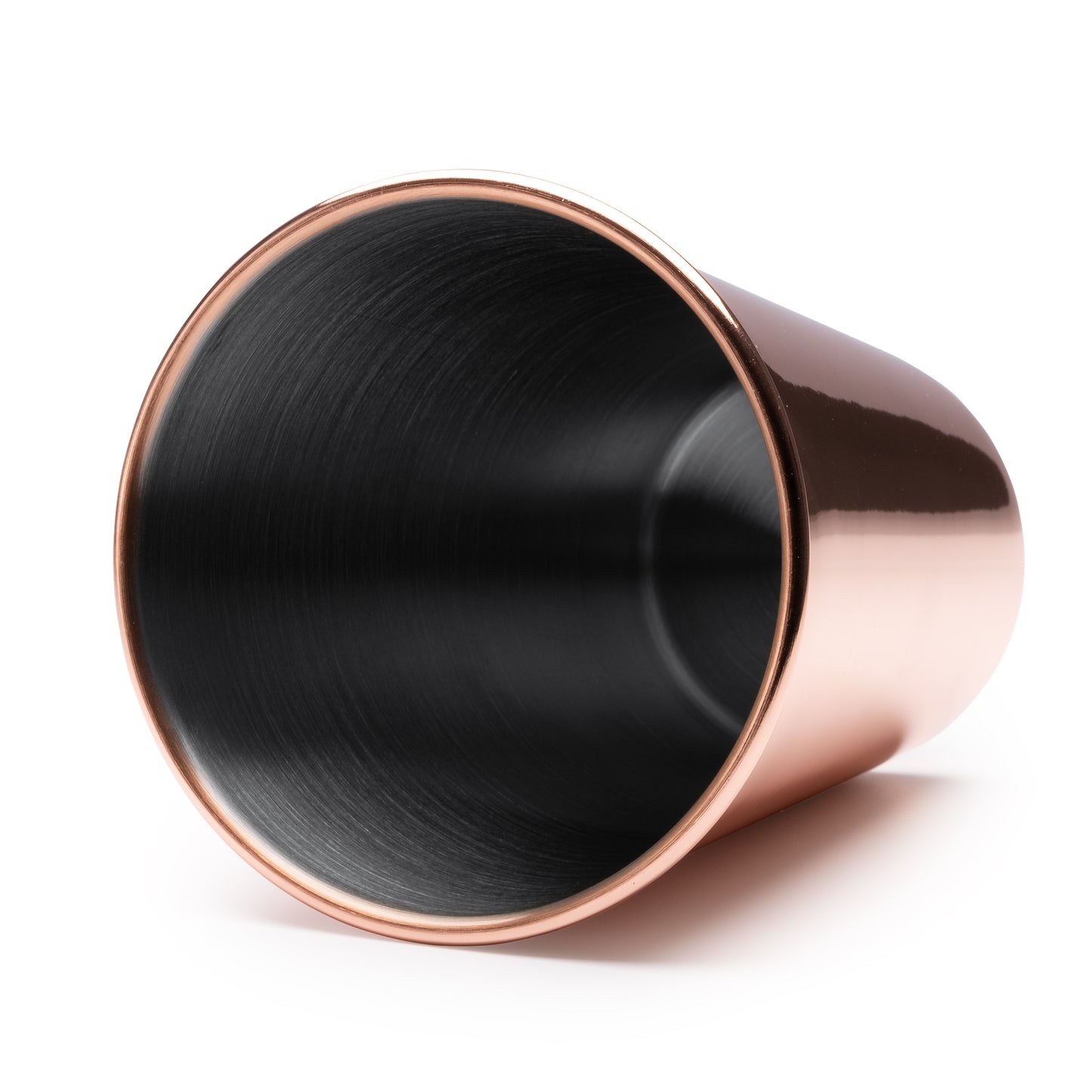 Vaso de acero inoxidable con recubrimiento de cobre exterior. Con capacidad de 500 ml