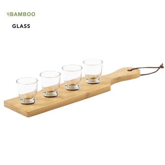 Bandeja de chupitos fabricada en bambú.
