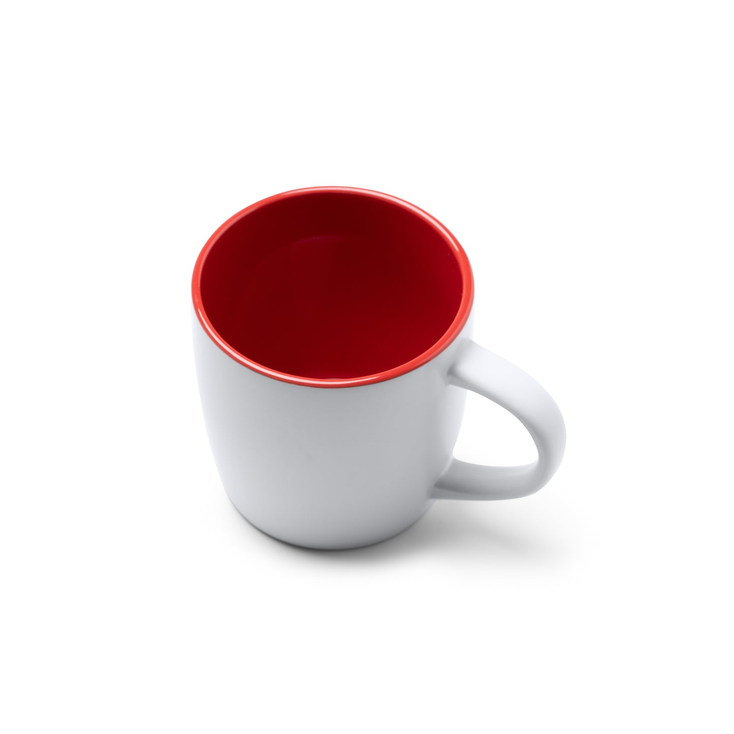 Taza de cerámica de 370 ml. Interior a color y exterior en blanco.