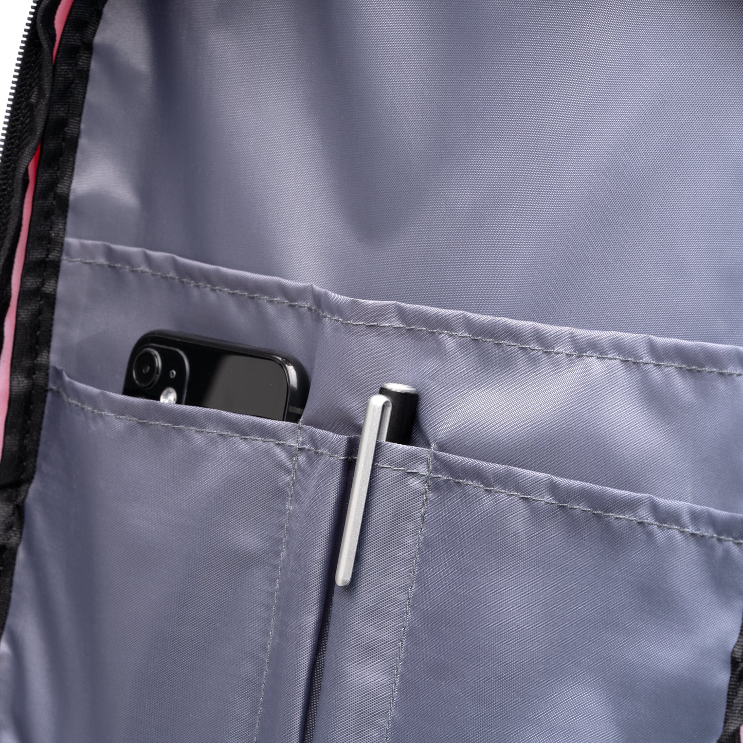 Mochila de viaje para cabina realizada en políester reciclado RPET