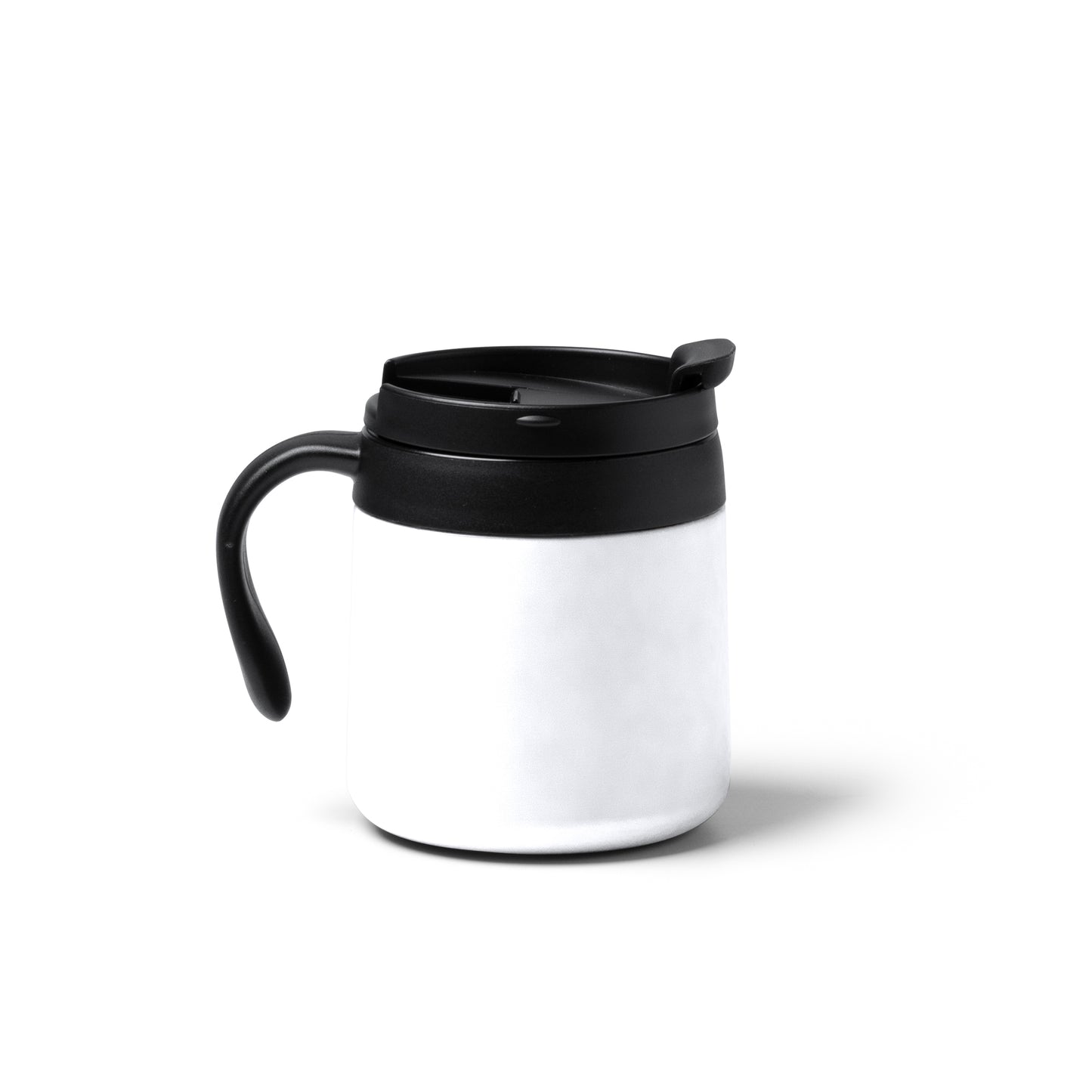 Taza de acero inoxidable 304 reciclado de doble pared con tapa a rosca y asa. Capacidad de 350 ml.