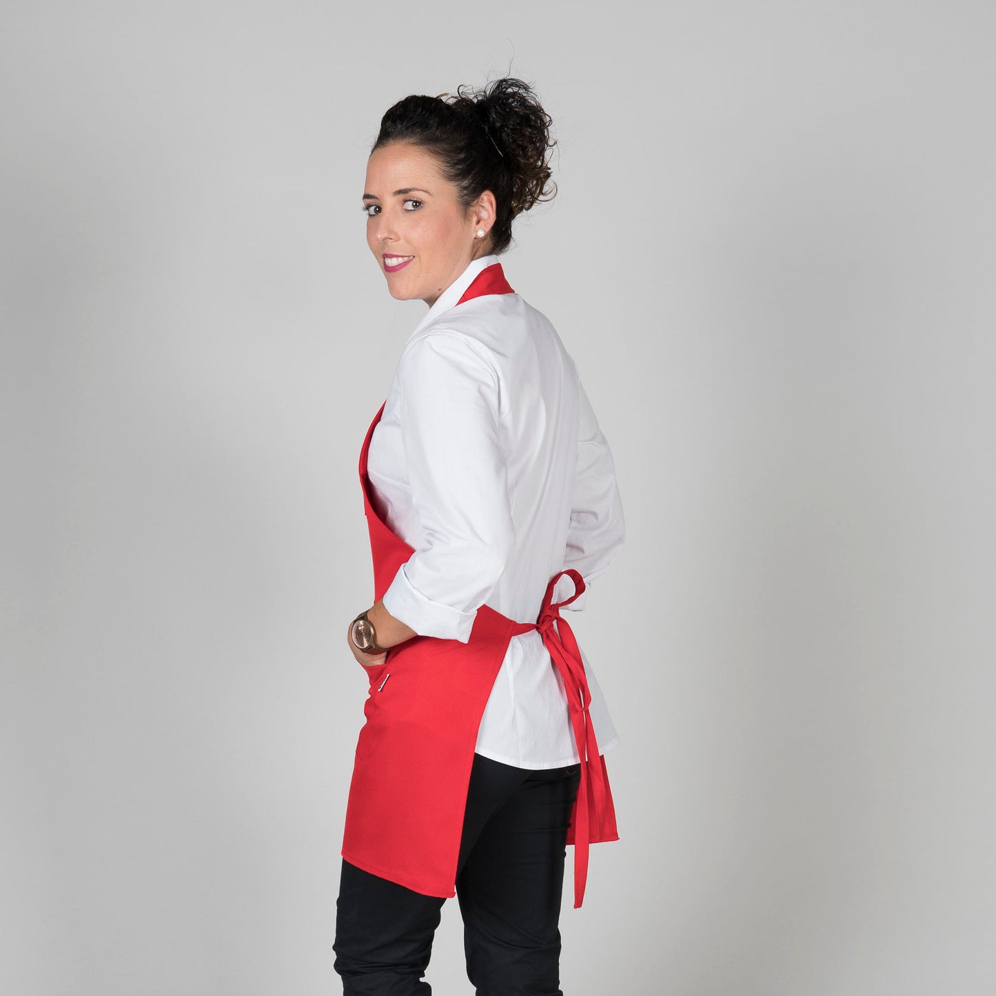 DELANTAL BISTRO SARGA POLIESTER 80X65 CM