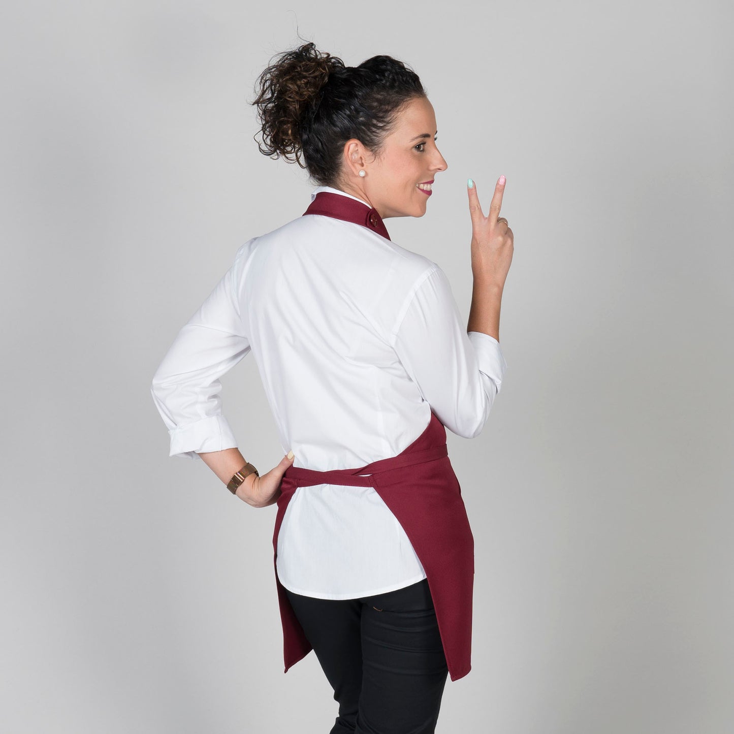 DELANTAL BISTRO SARGA POLIESTER 80X65 CM