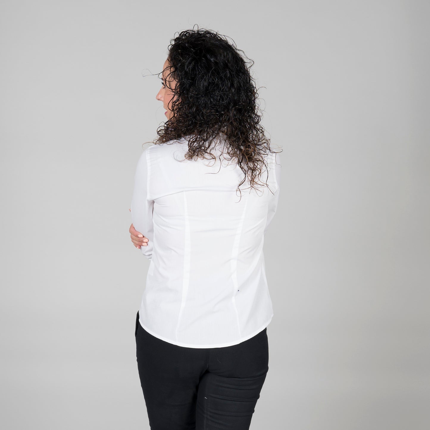 BLUSA MUJER BOTON OCULTO M/L
