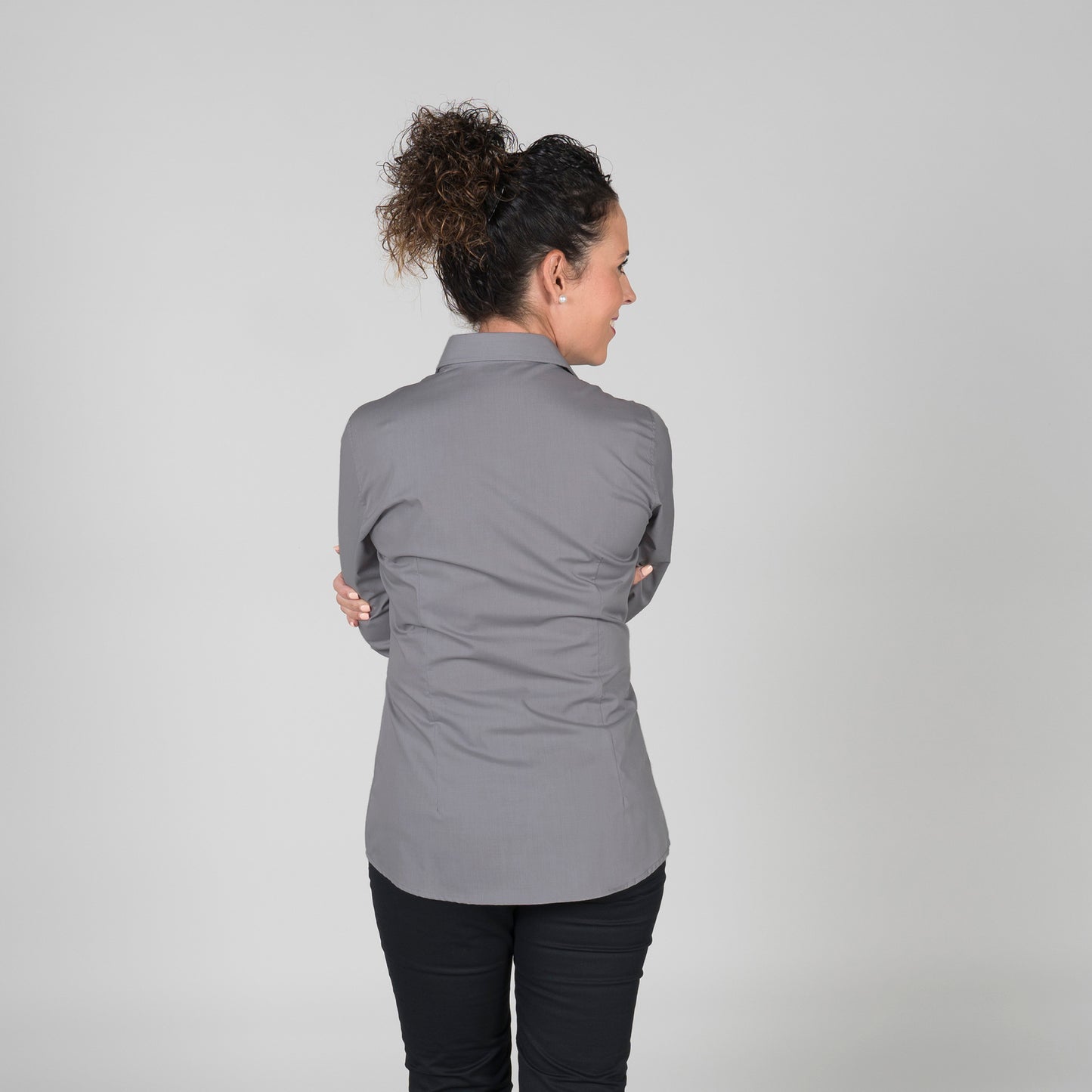 BLUSA MUJER BOTON OCULTO M/L