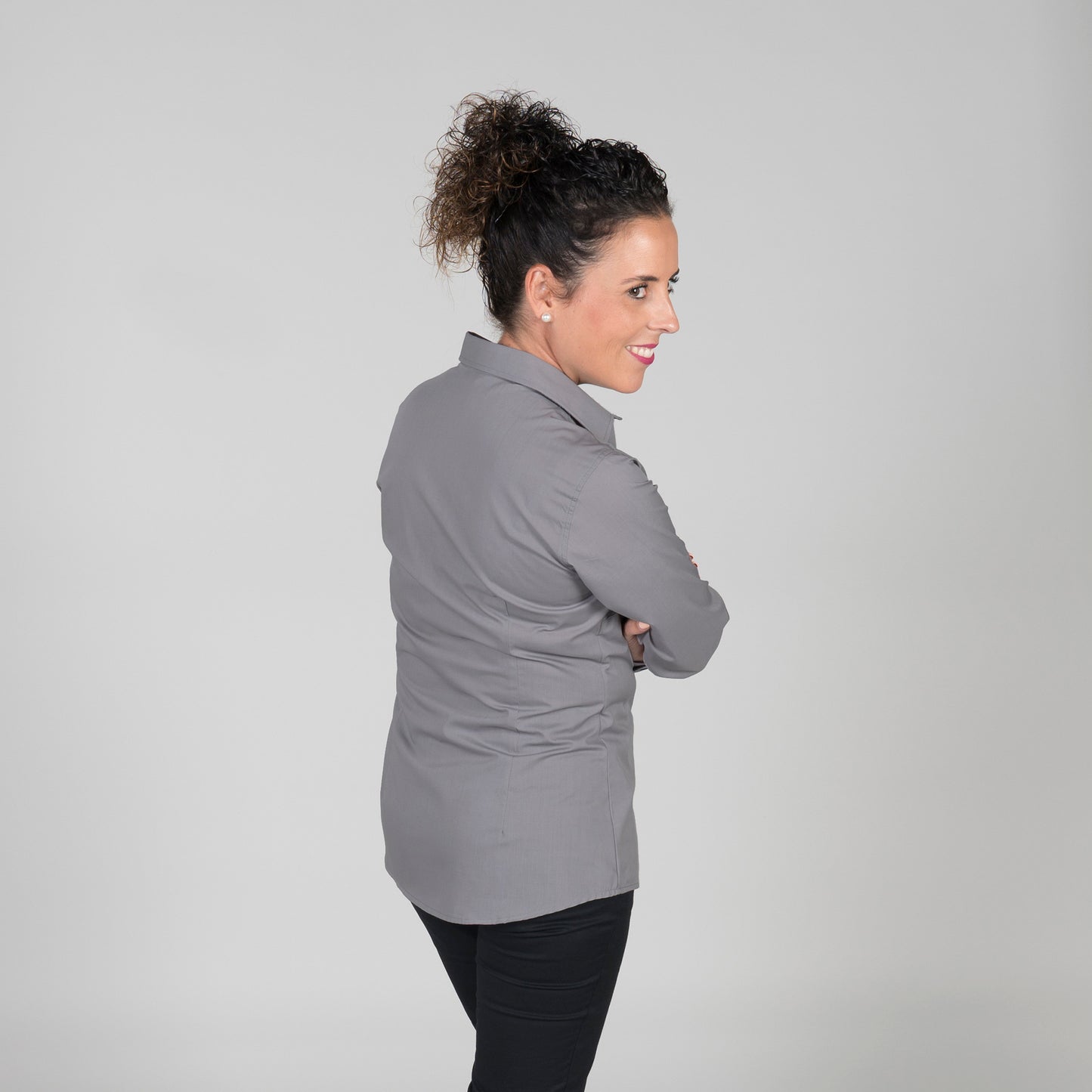 BLUSA MUJER BOTON OCULTO M/L