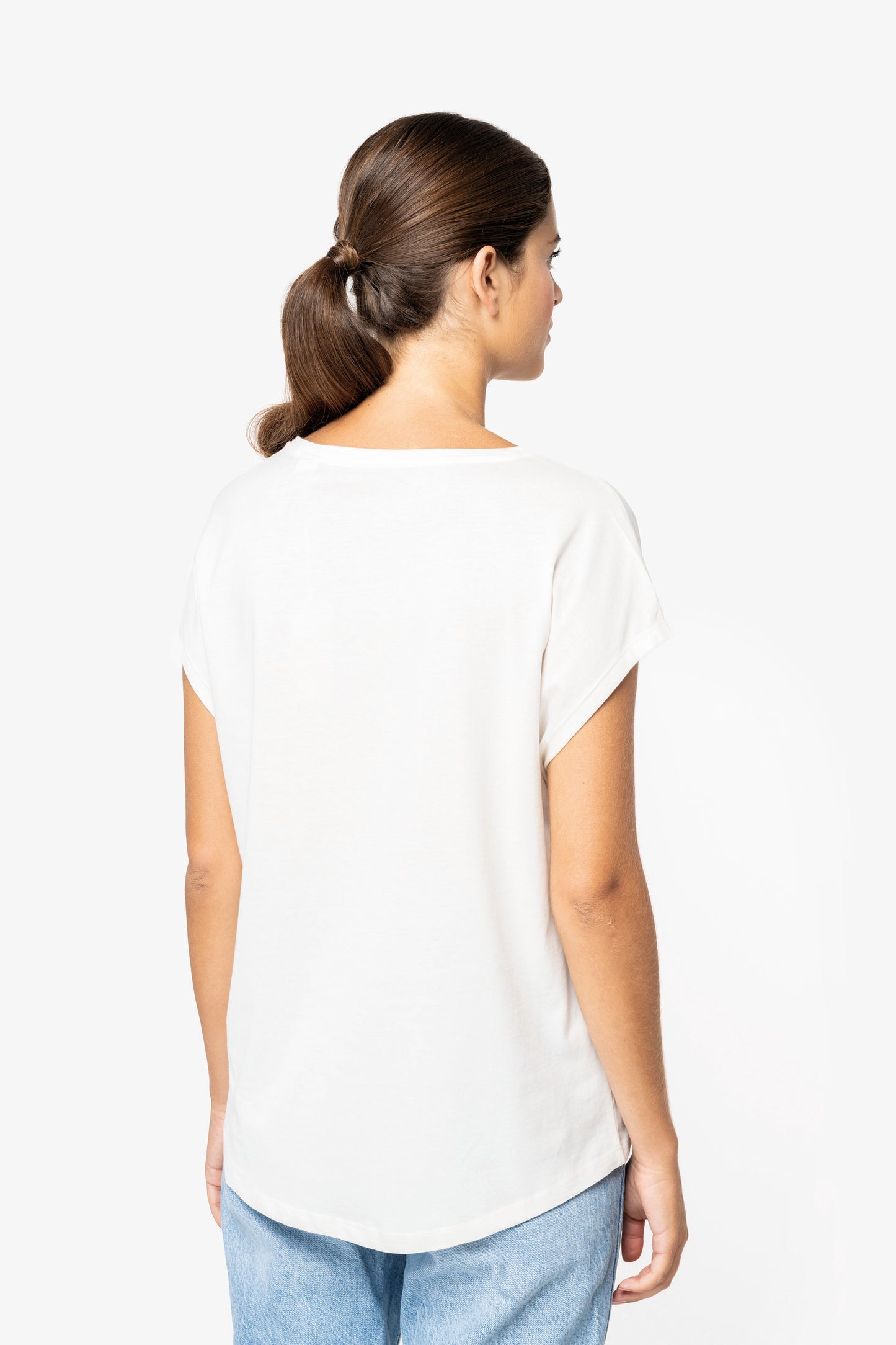 Camiseta ecorresponsable holgada con cuello de pico mujer