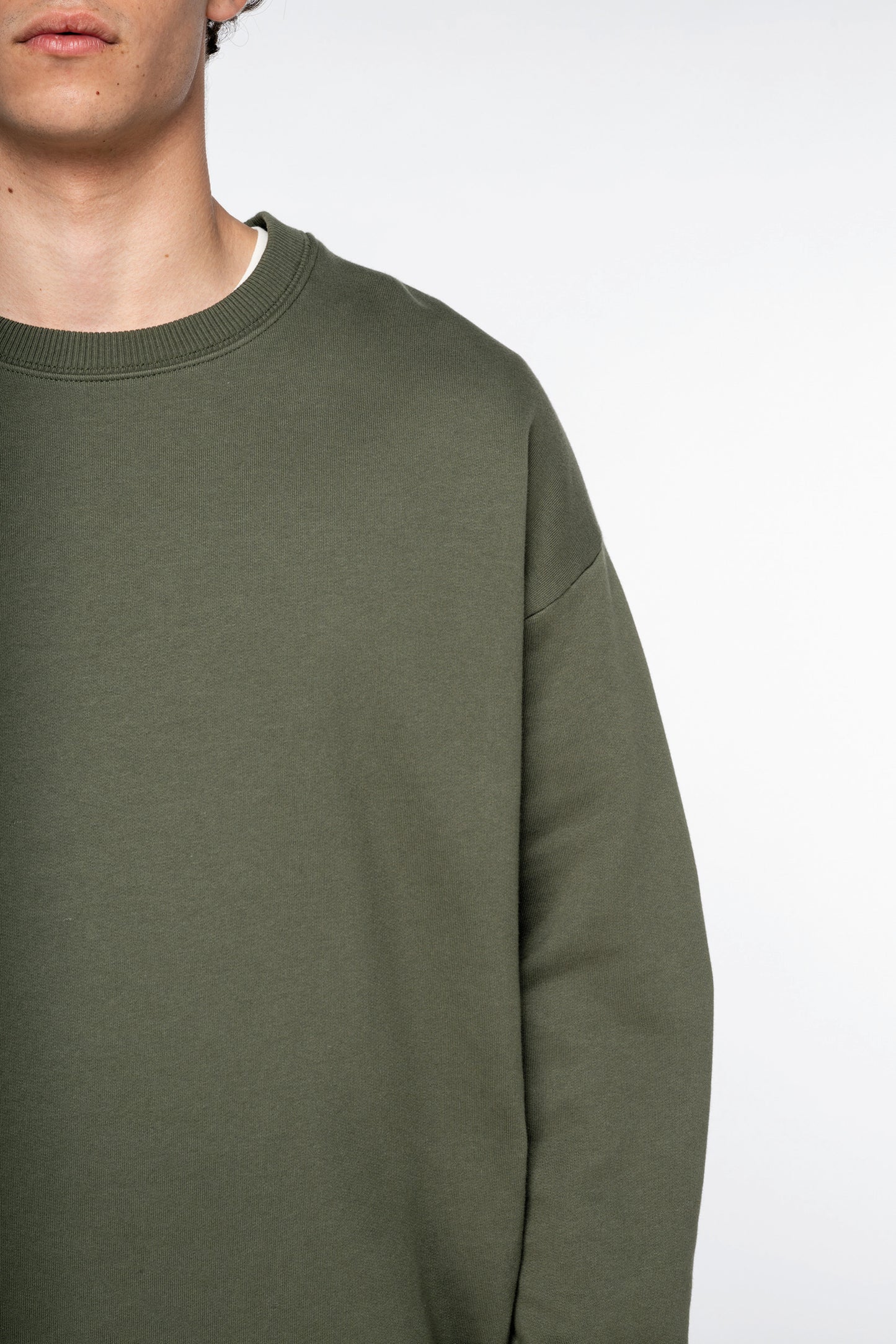 Sudadera ecorresponsable cuello redondo oversize unisex