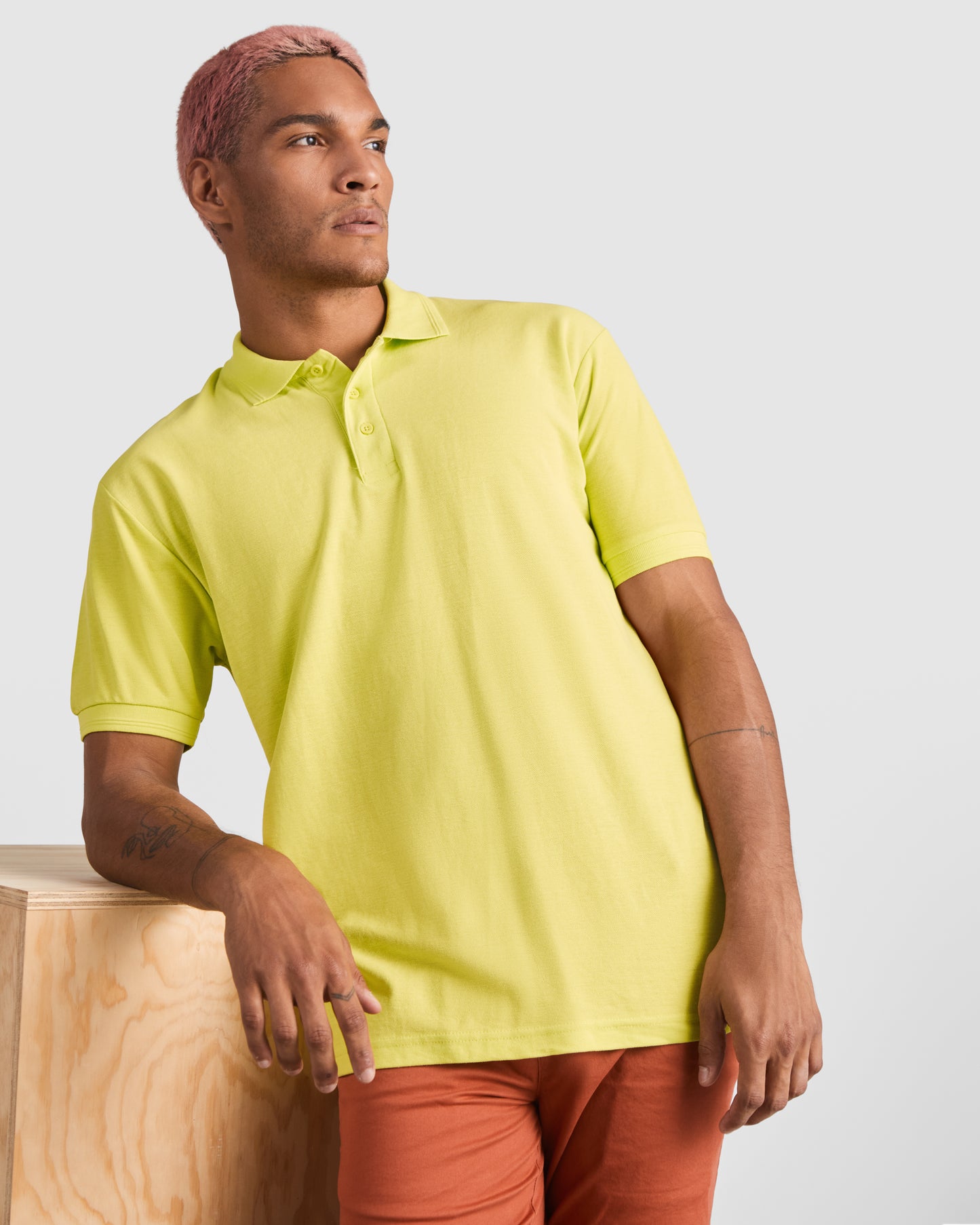Polo de manga corta. Niño