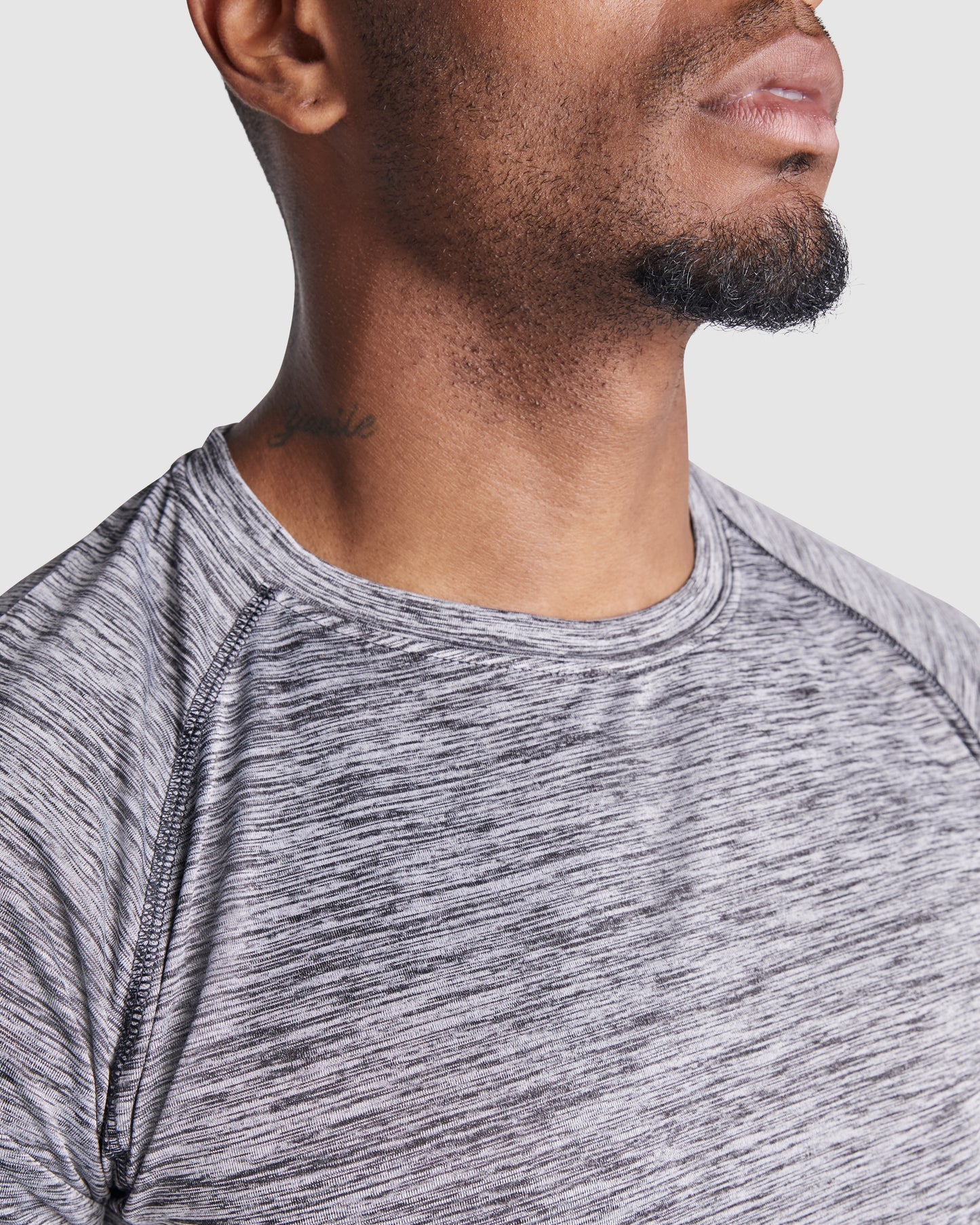 Camiseta técnica AUS