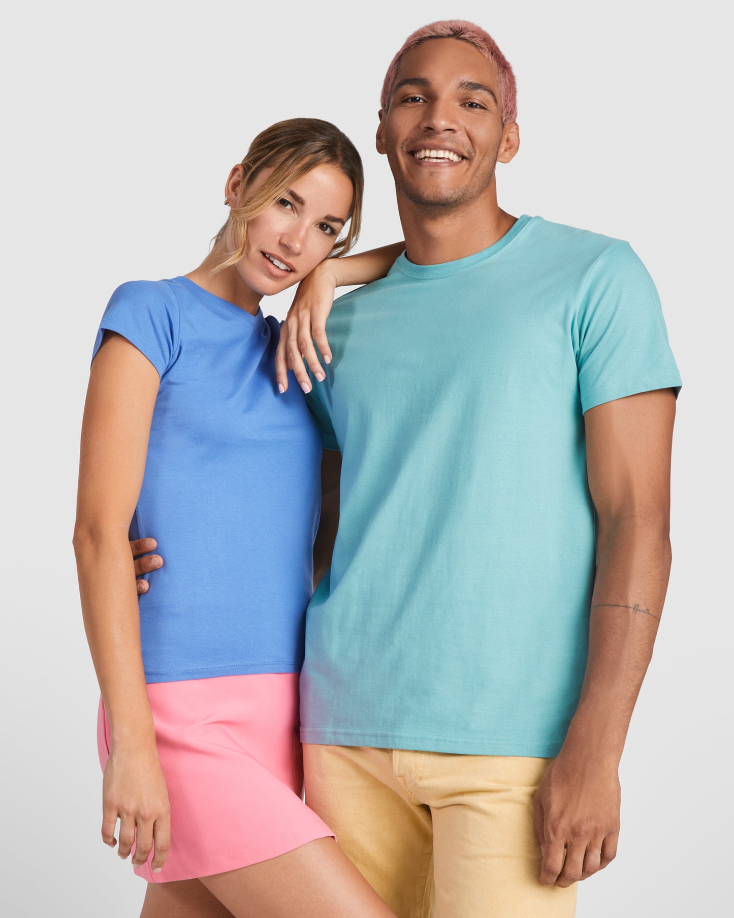 Camiseta tubular de manga corta STAFF