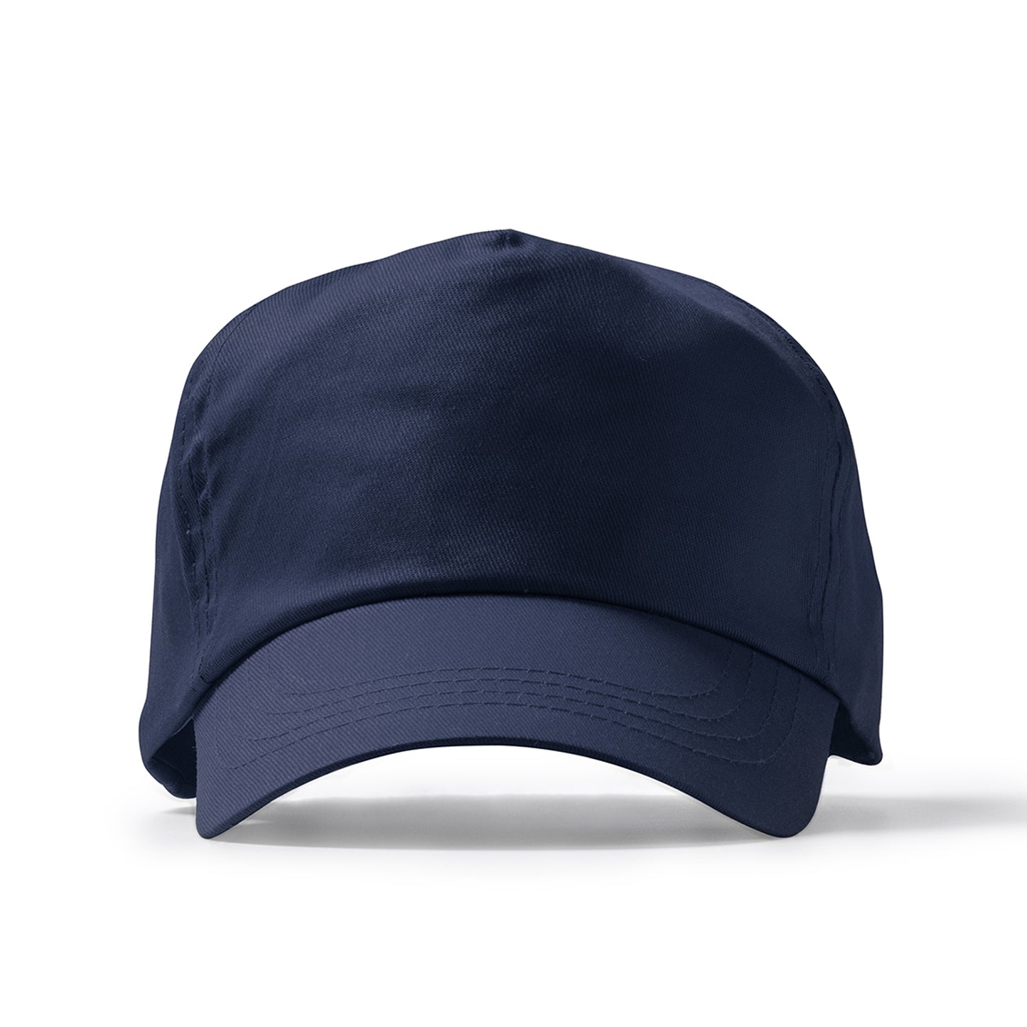 Gorra de 5 paneles 100% algodón. Cierre ajustable de velcro y orificios de ventilación.