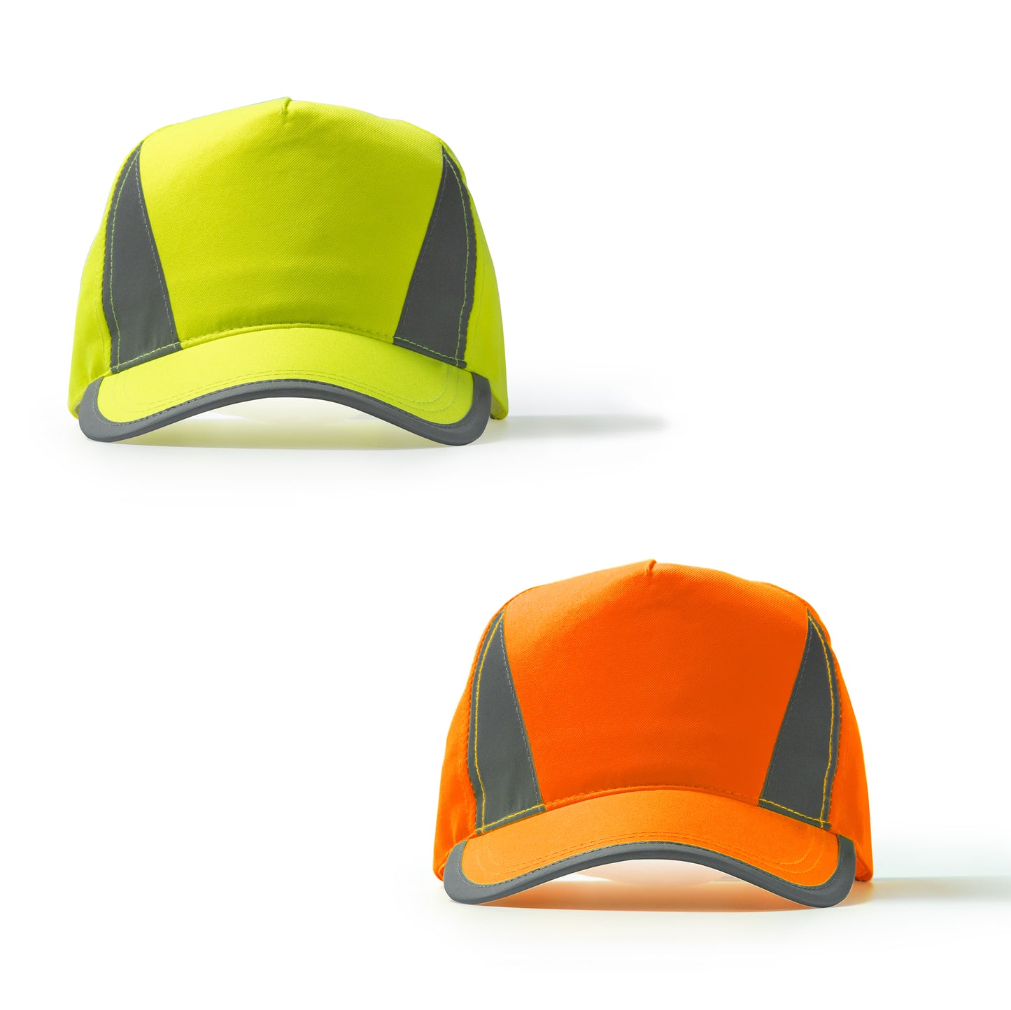 Gorra de 5 paneles 100% poliéster con detalles reflectantes.