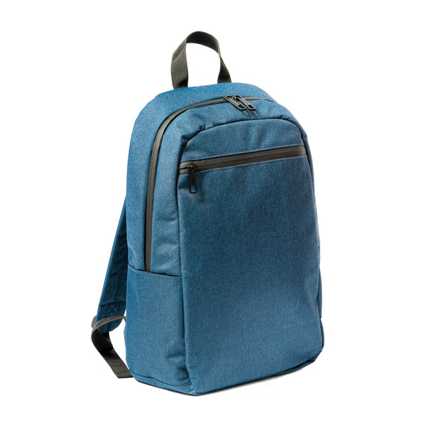 Mochila realizada en poliéster reciclado RPET 600D con diseño vigoré