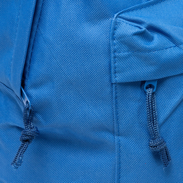 Mochila básica en tejido resistente