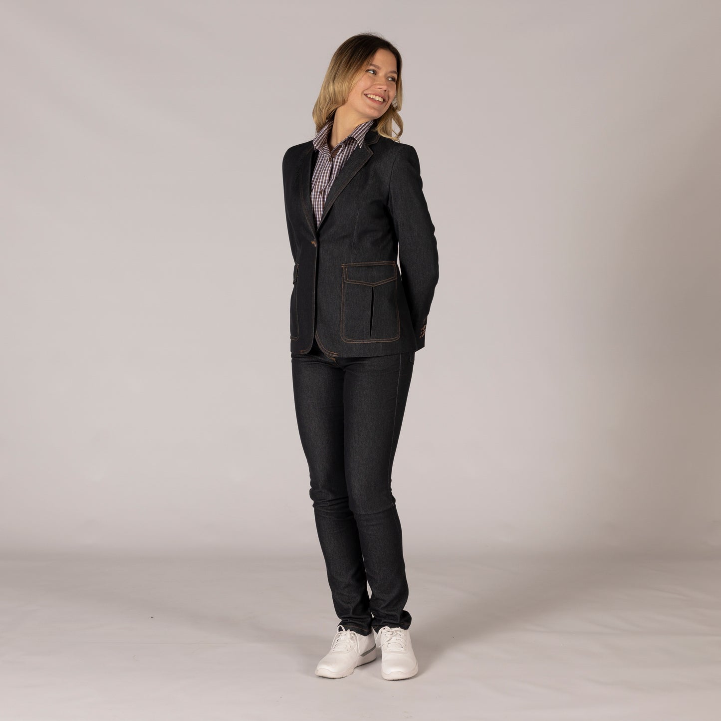 AMERICANA MUJER 1 BOTON TRENDER