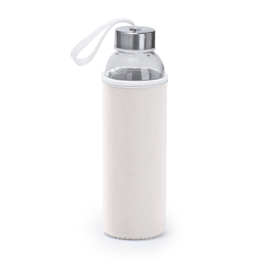 Bidón de cristal de 450 ml con un distinguido tapón de bambú, y cinta de transporte en acabado natural