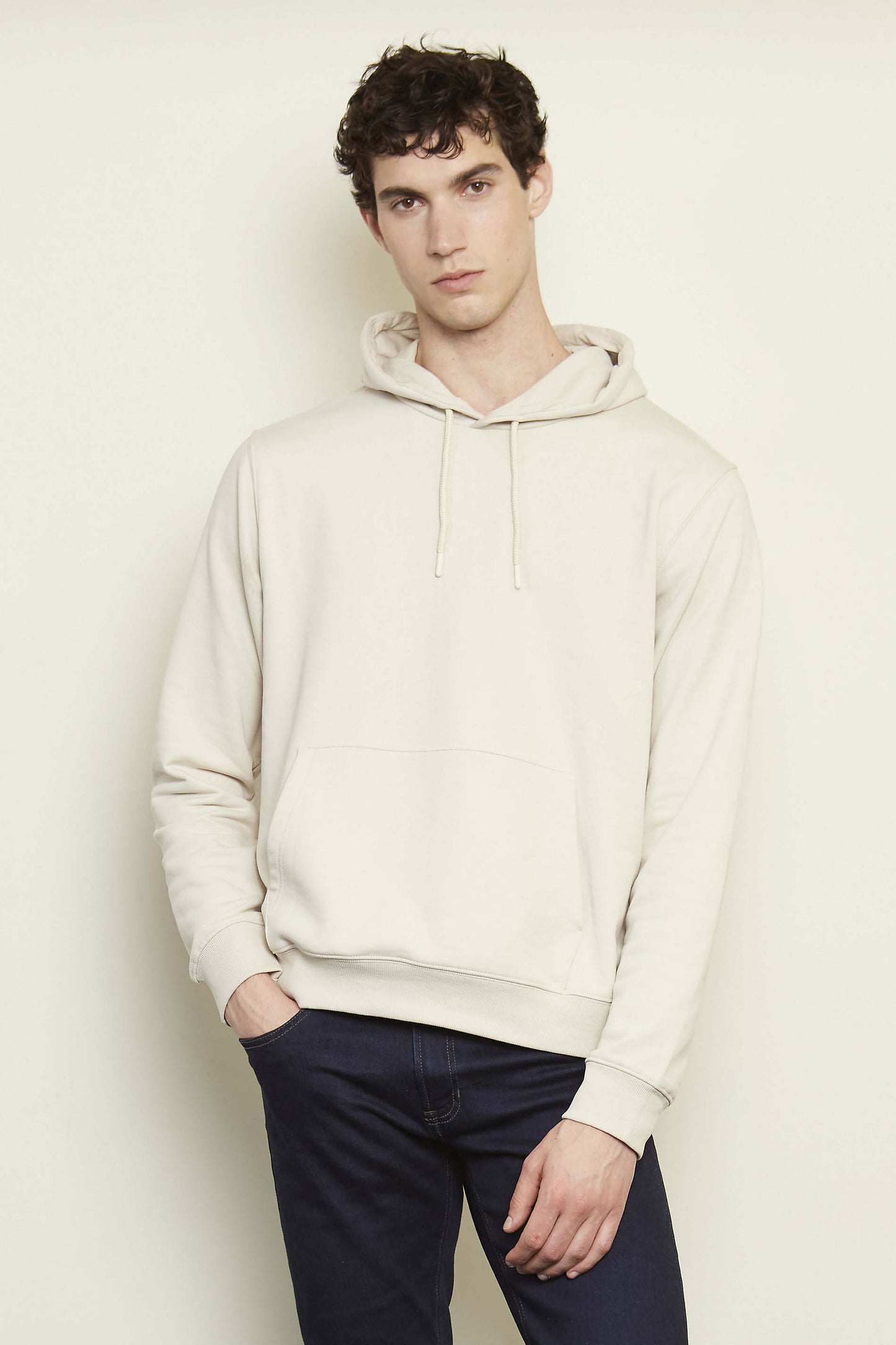 03196 Sudadera hombre con capucha
