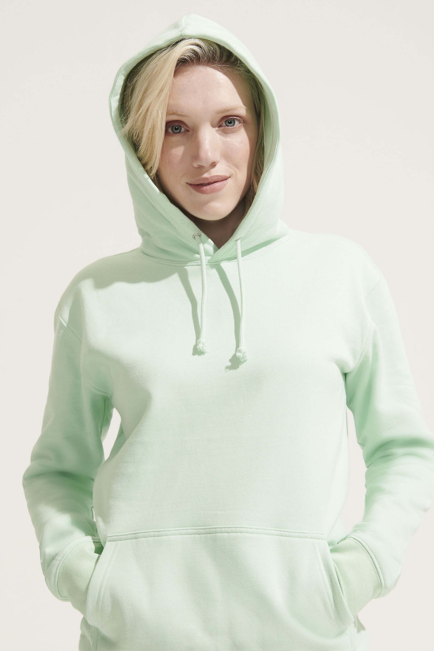 03815 Sudadera unisex con capucha