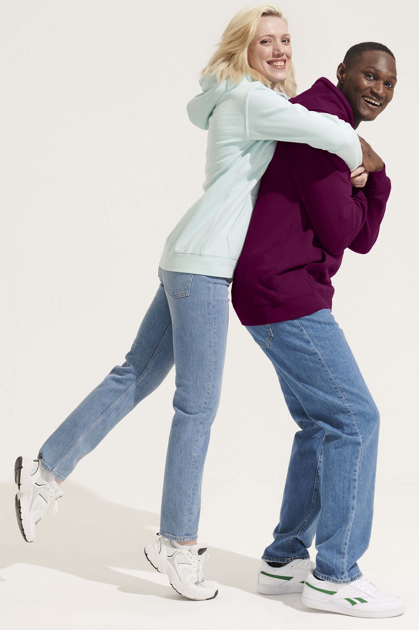 03815 Sudadera unisex con capucha