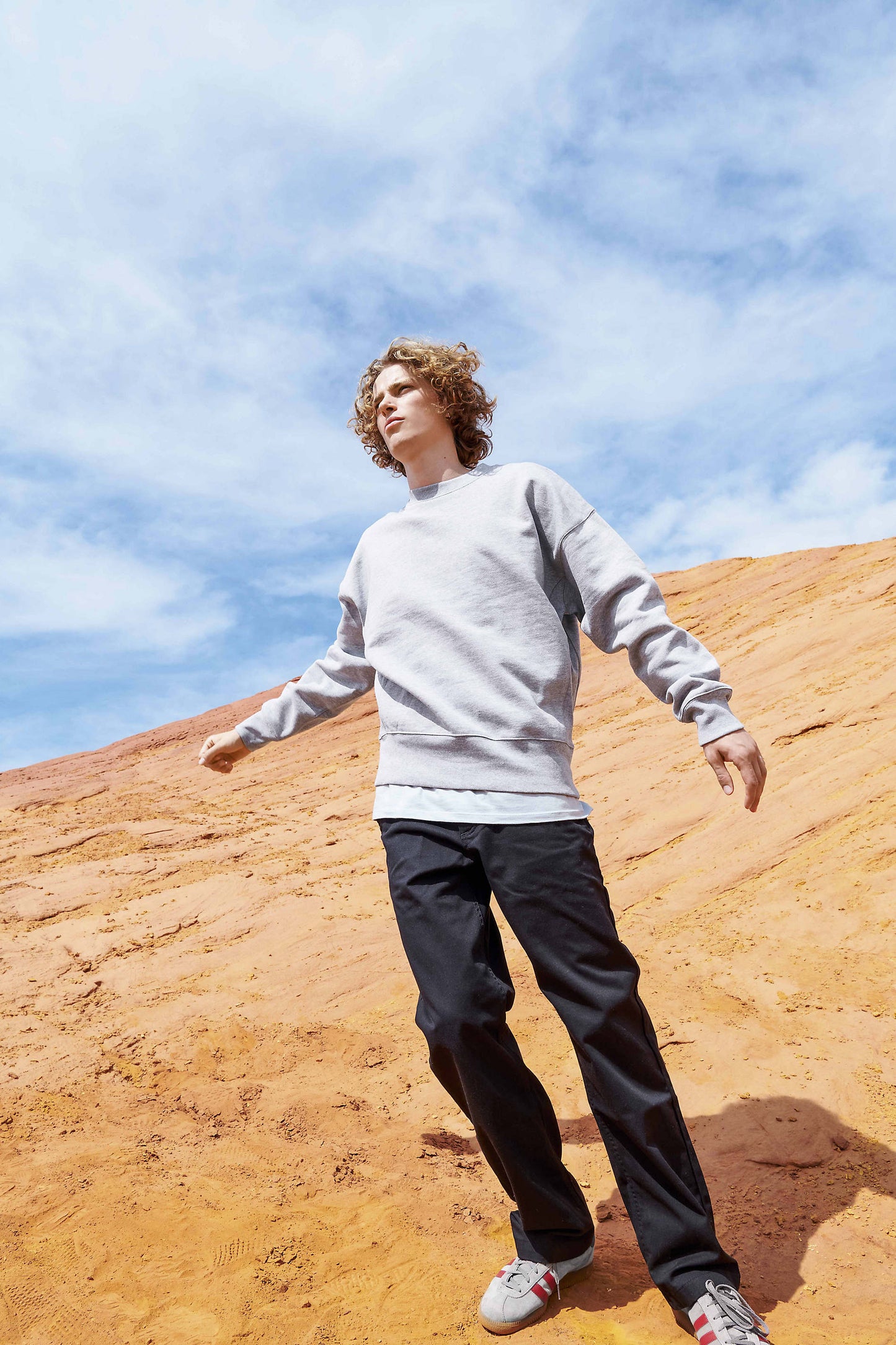 04043 Sudadera unisex cuello redondo