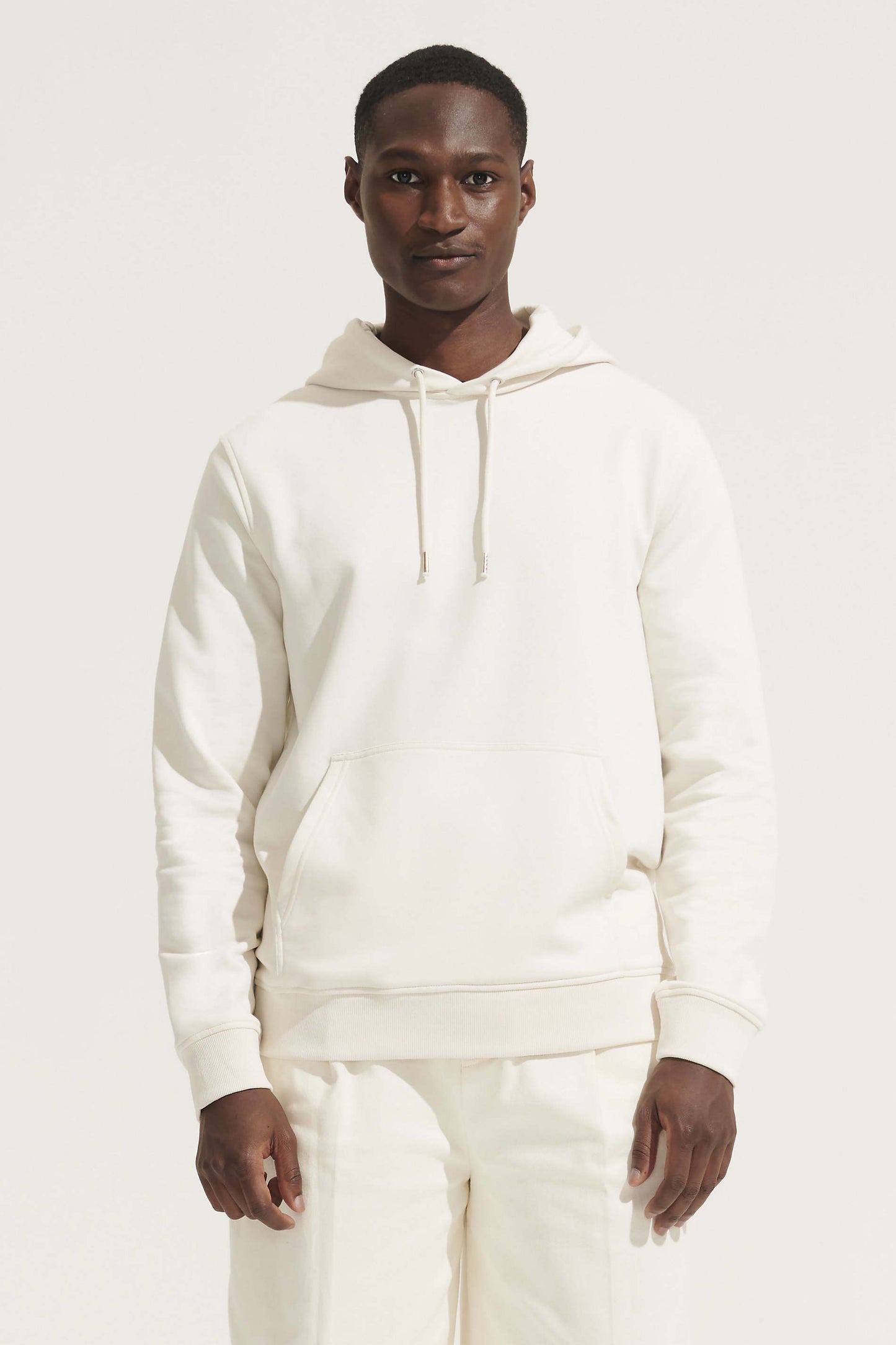 04232 Sudadera unisex con capucha.