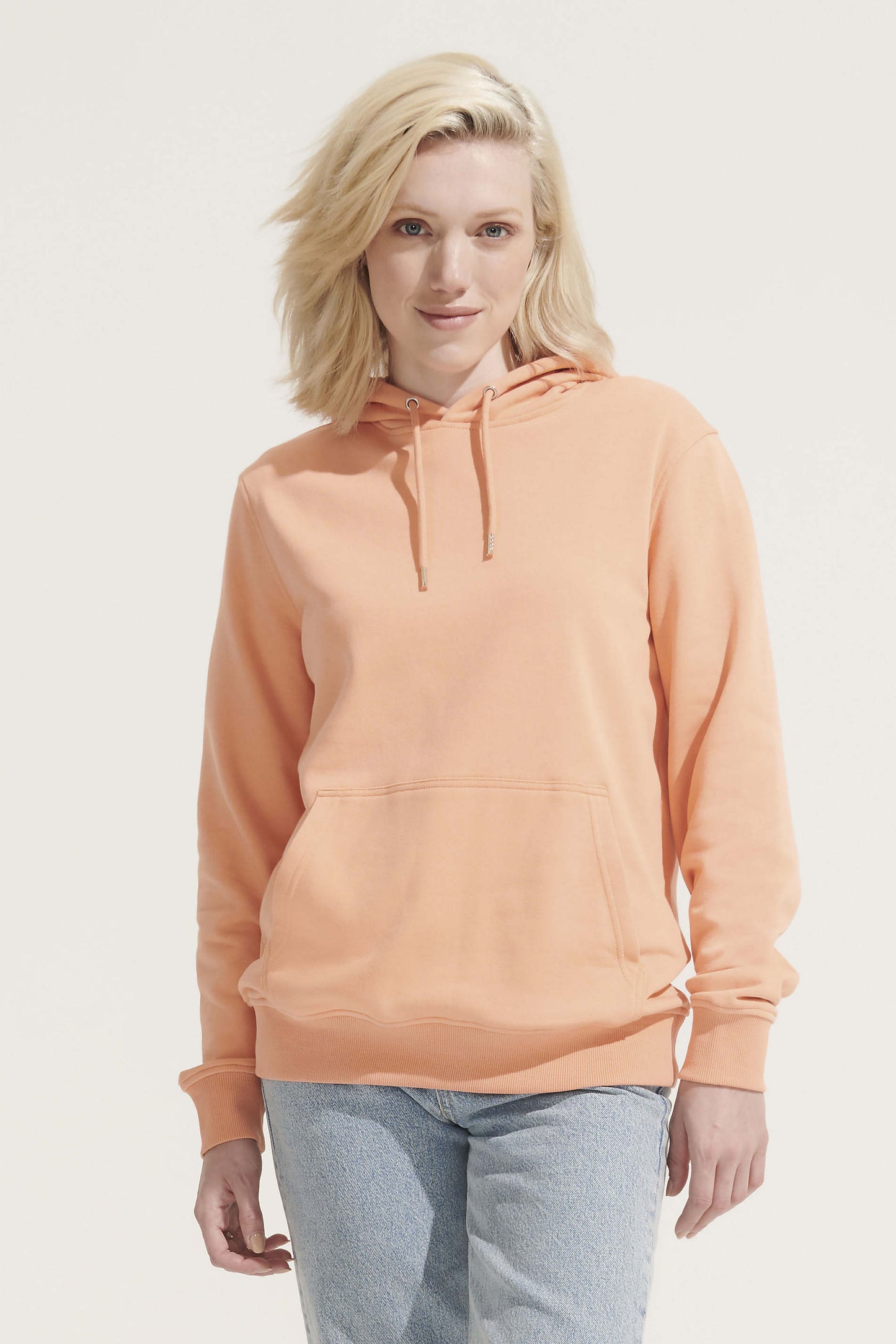 04232 Sudadera unisex con capucha.
