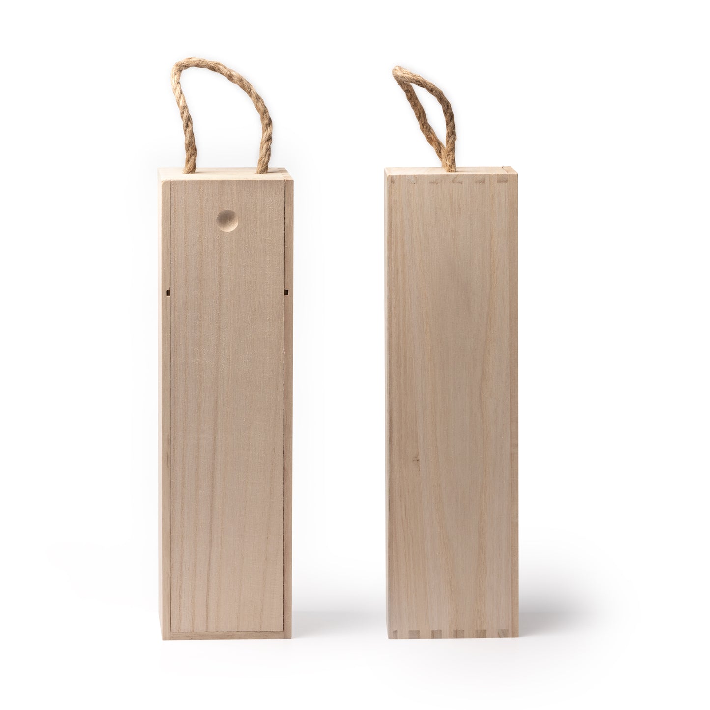 Caja de madera con asa es el complemento perfecto para transportar una botella de vino.