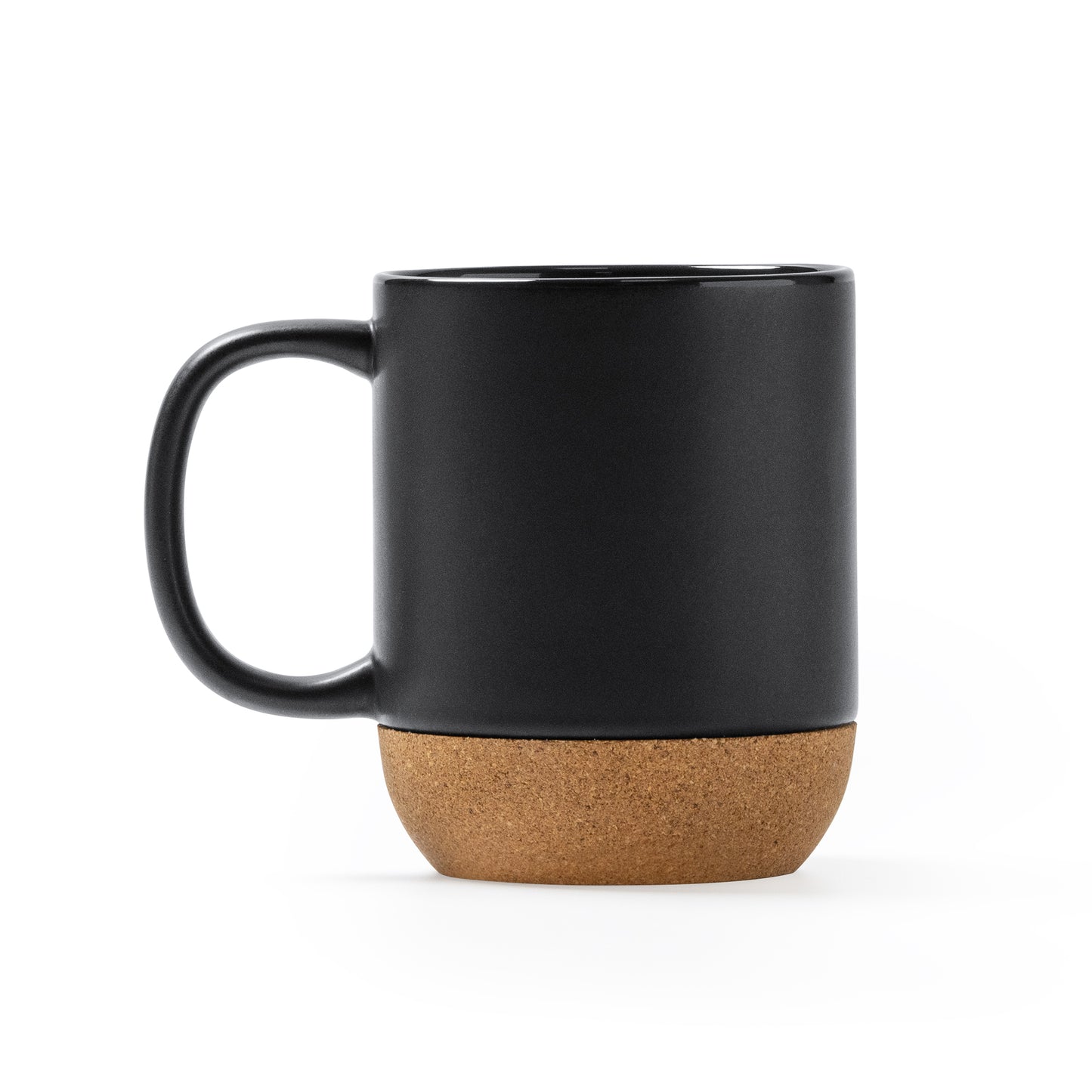 Magnífica taza de cerámica diseñada en acabado mate y con base de corcho natural. Capacidad 420 ml.