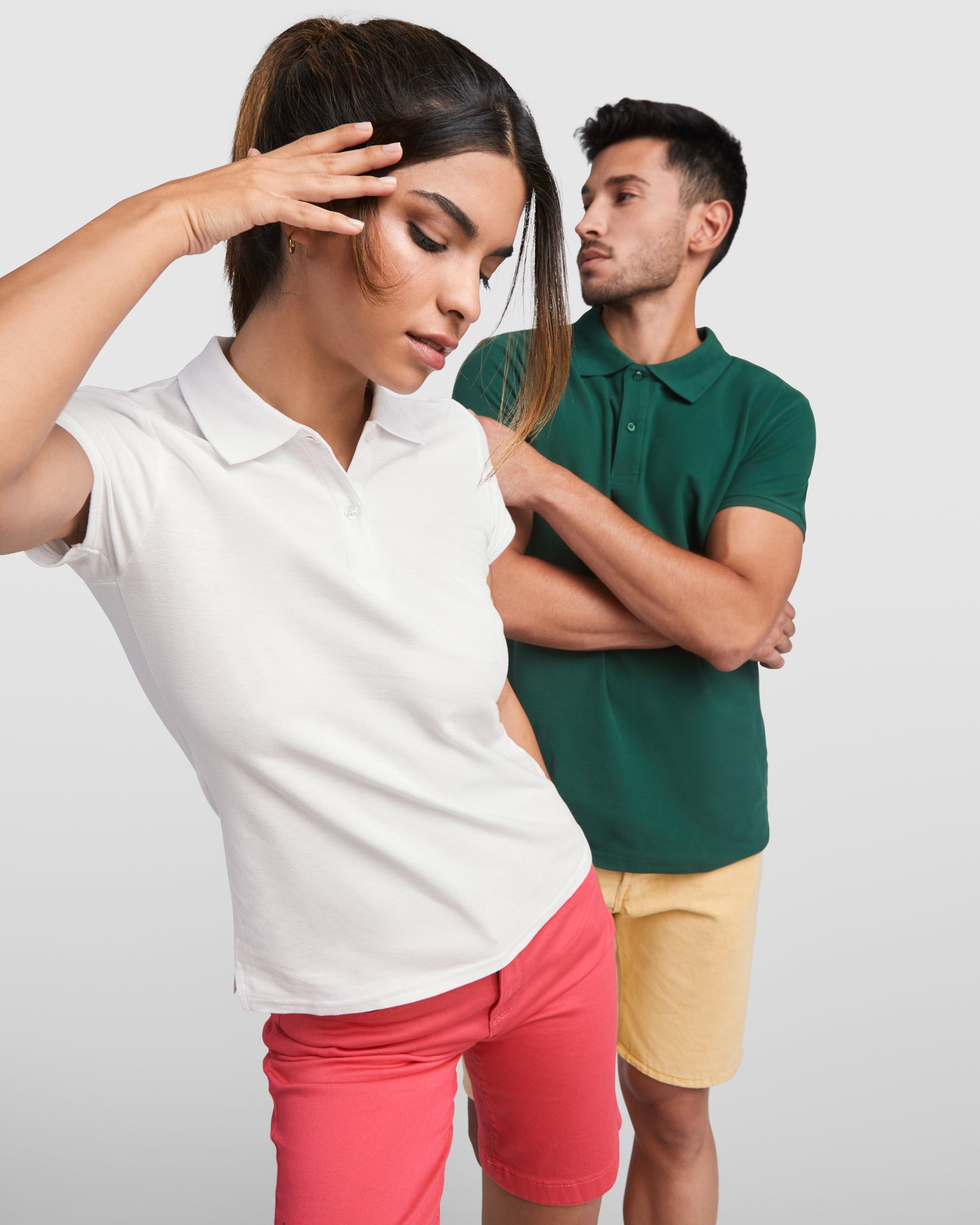 Polo de mujer entallado.