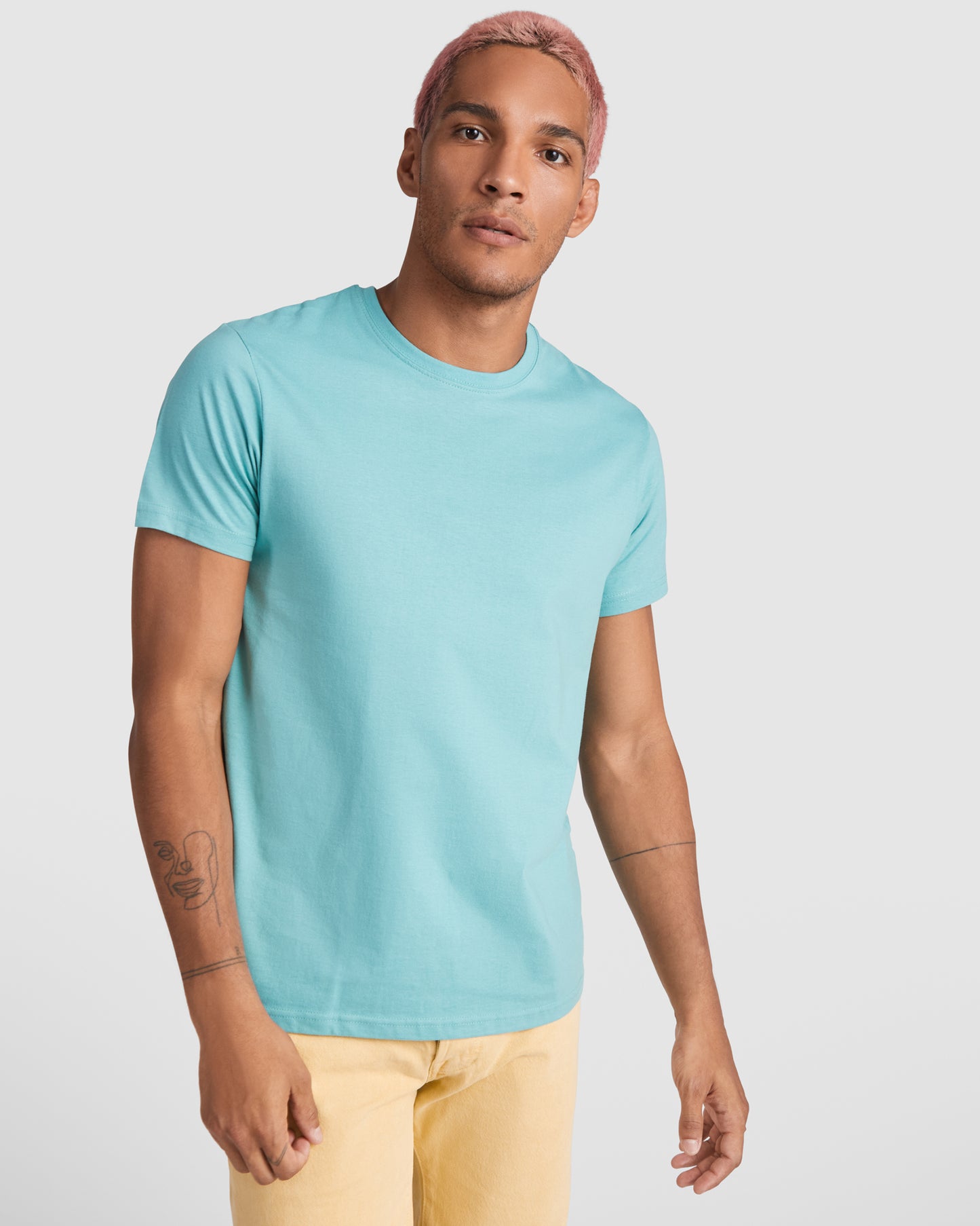 Camiseta tubular de manga corta STAFF