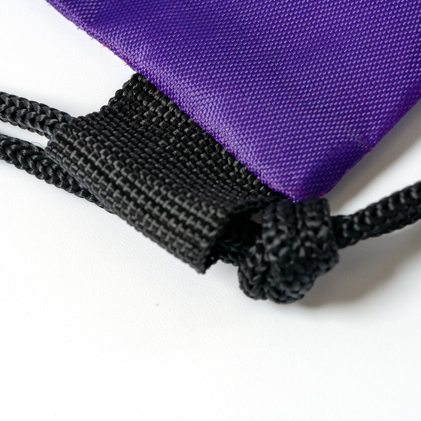 Mochila de cordones con acabado multicolor realizada en poliéster 210D