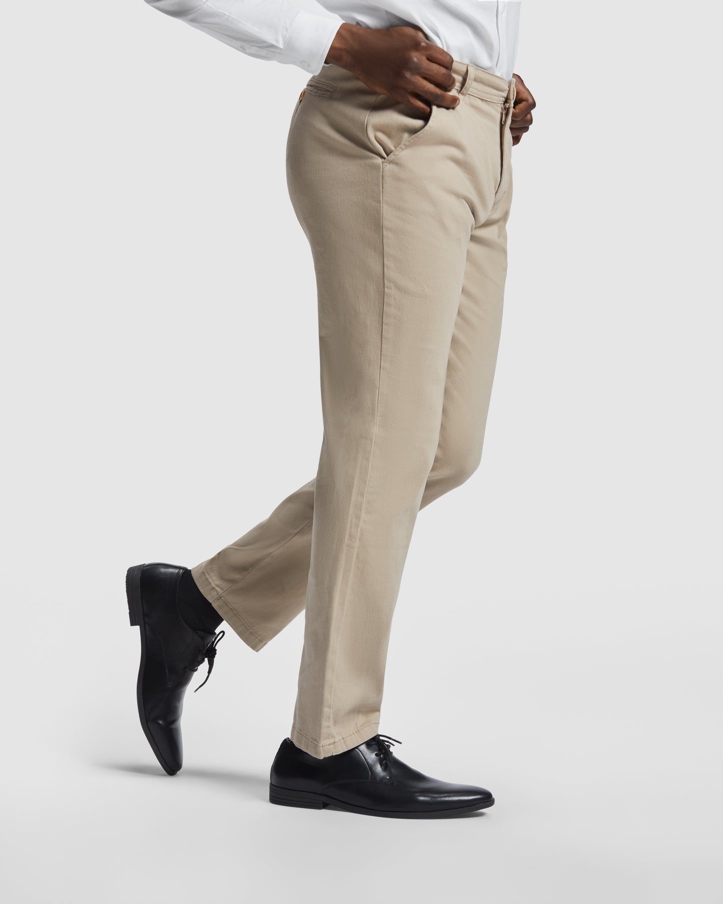 Pantalón largo de hombre.