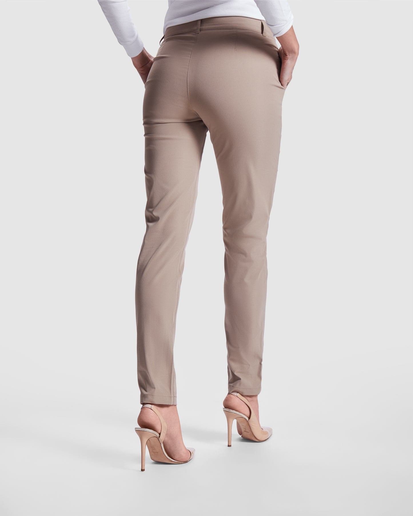 Pantalón largo de mujer.