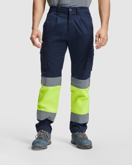 Pantalón largo.