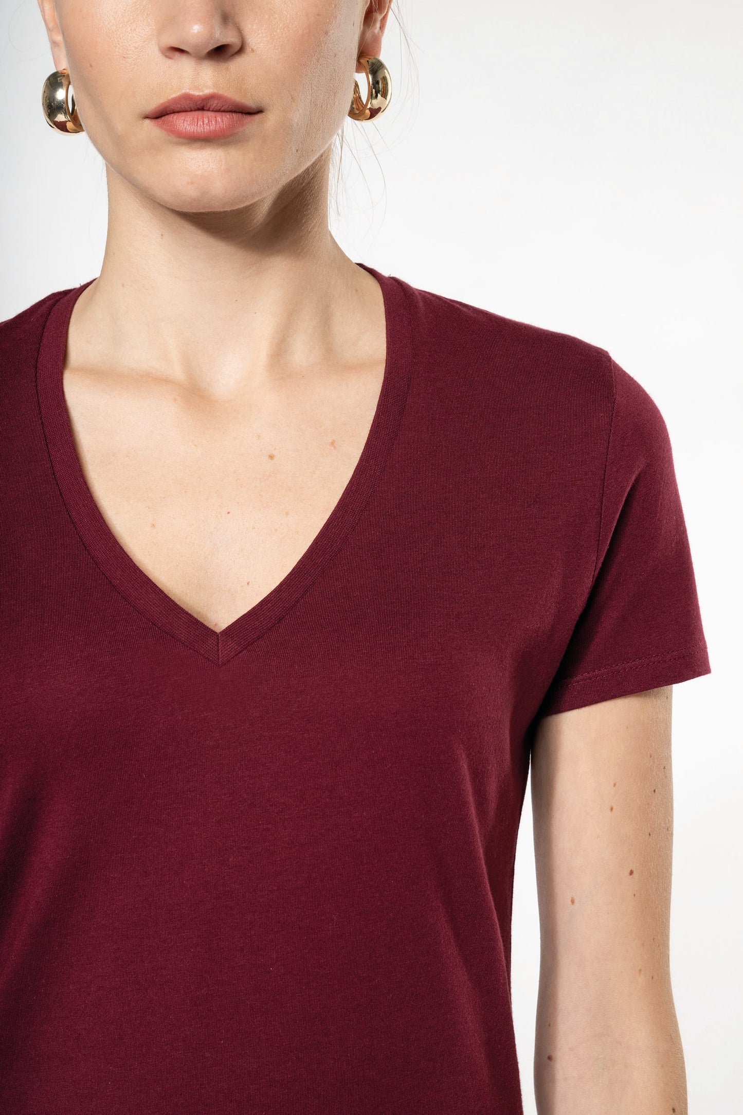Camiseta BIO150 IC cuello de pico mujer Kariban K3029IC